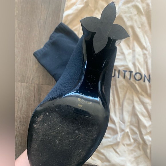 Louis Vuitton knitted sock boots in great quality with dust bags - Picture 4 of 8